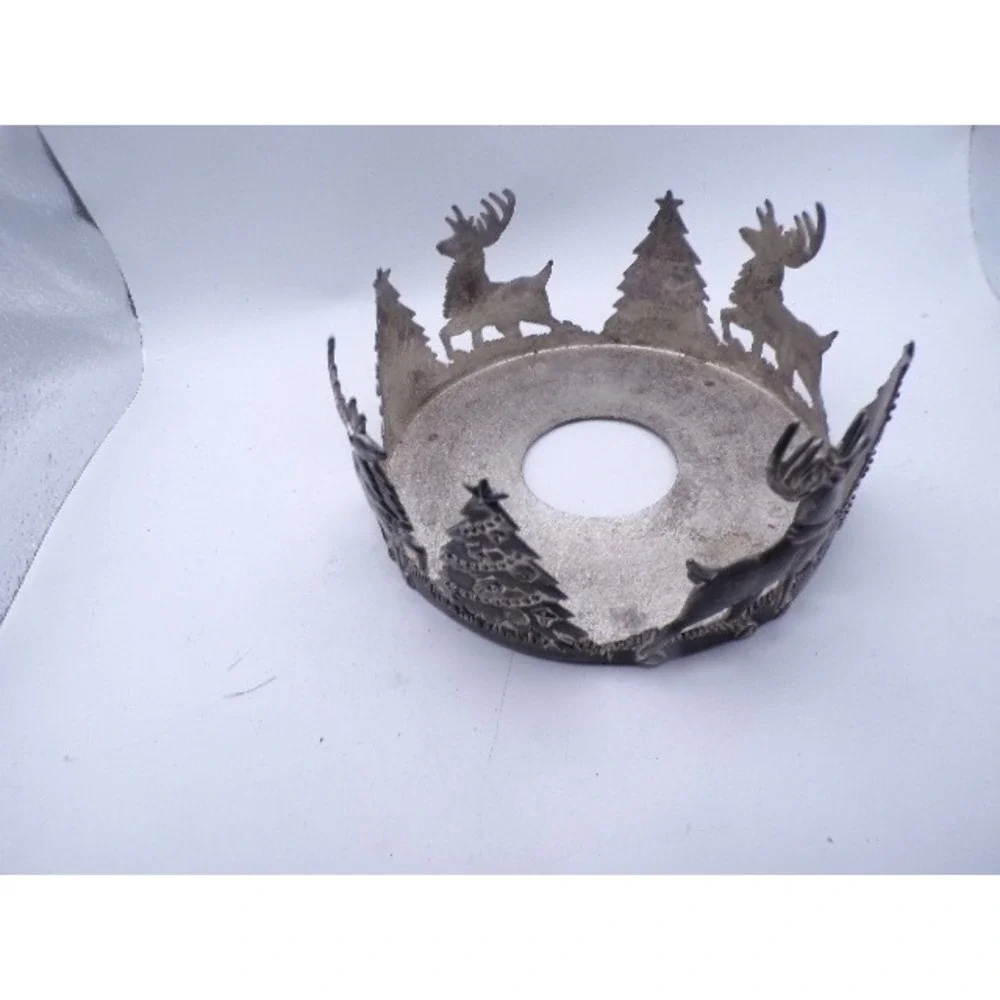 International Silver Company Reindeer Christmas Candle‎ Holder Centerpiece Decor